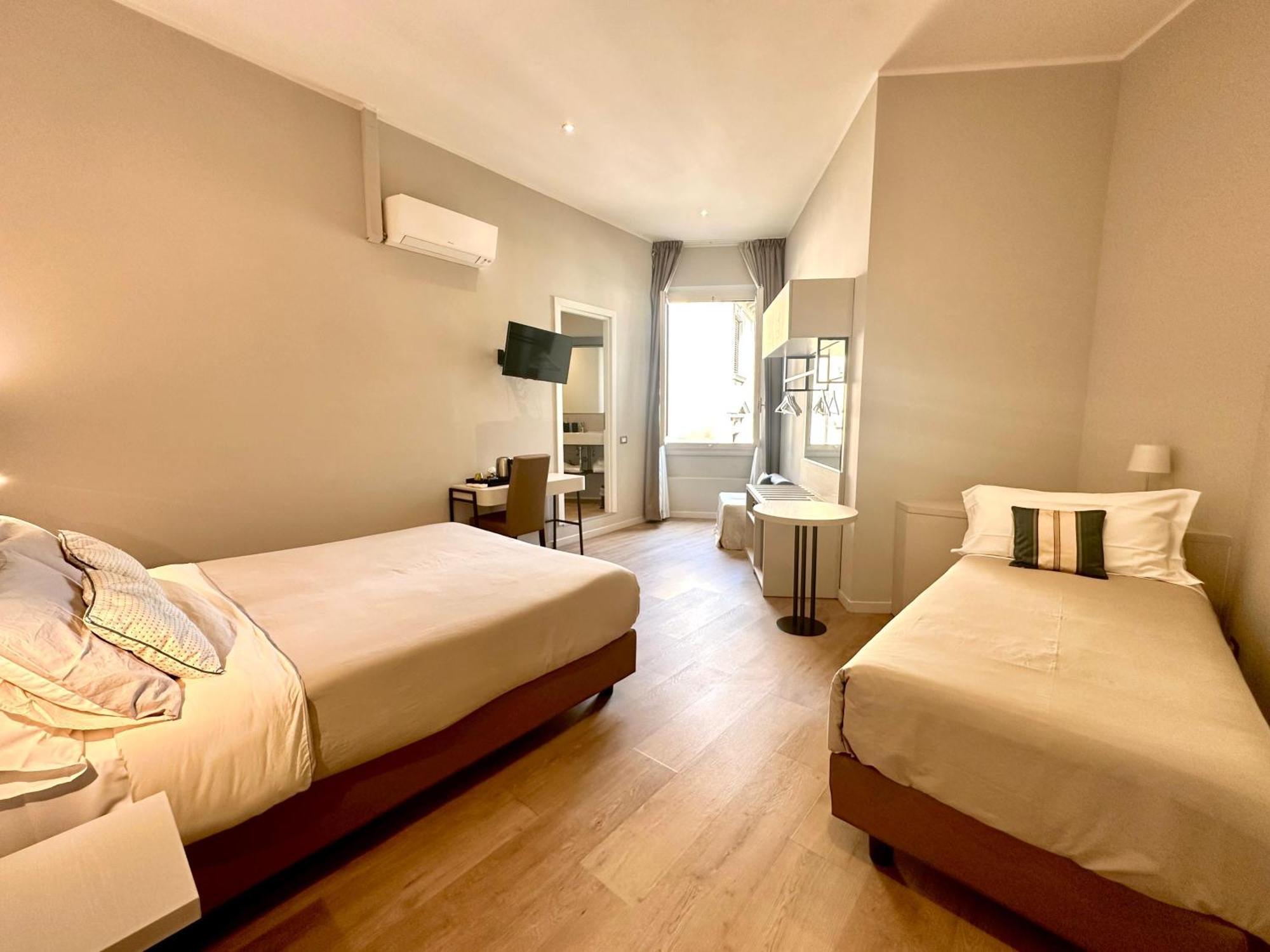 Hotel Giappone Firenze Bagian luar foto